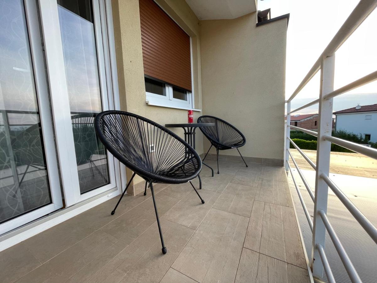 Apartament Casa Lori Rosini Zewnętrze zdjęcie
